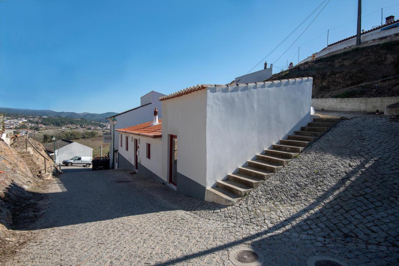 Hillside 1 Aljezur Old Town Villa Exteriör bild